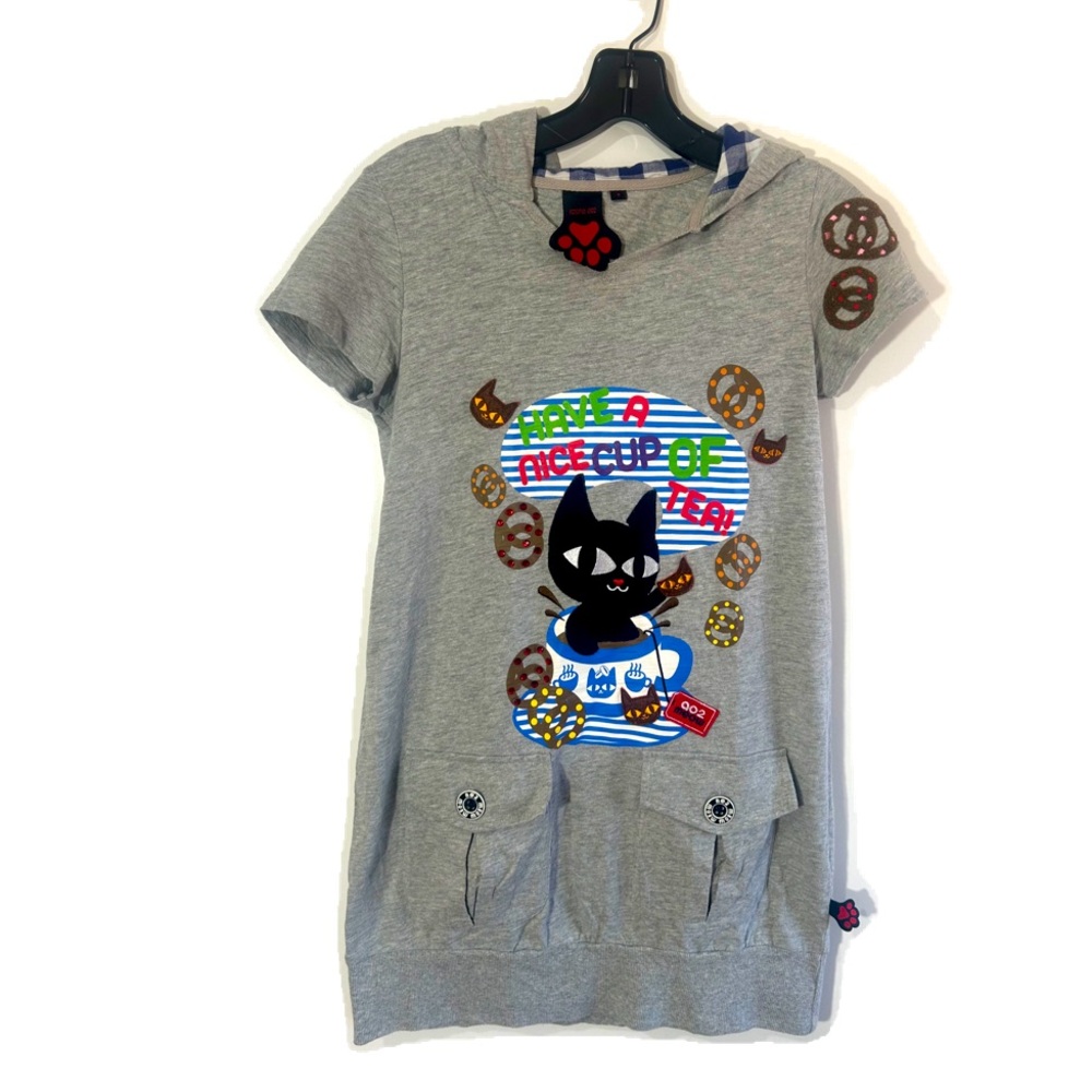 AZONS A02 meow meow TunicsHOODED SHORT SLEEVES two pockets cat print size small